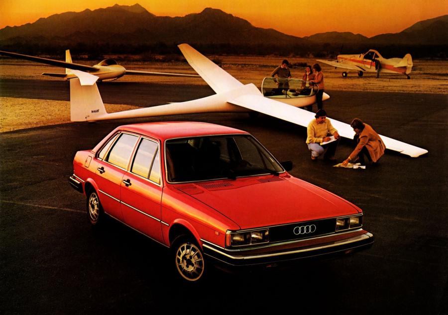  Audi 4000 1980 года  (фото 2 из 6)